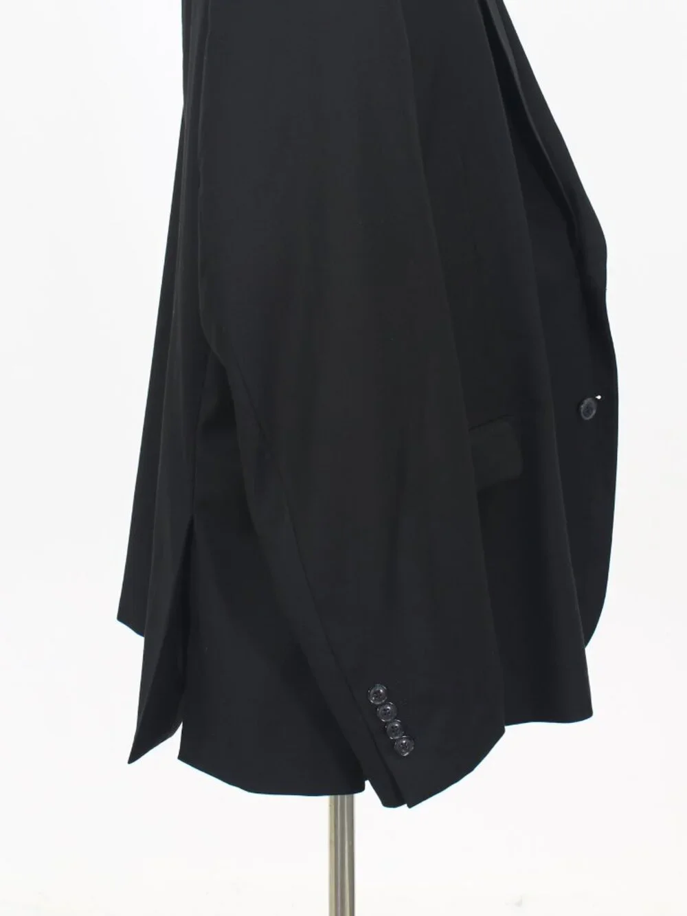 Alain Dupetit 58R 54x31 Black Full Suit 2-Button Solid R939